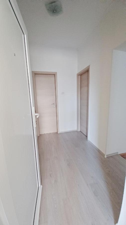 Apartman Dora Apartment Пула Екстериор снимка